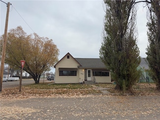 289 N 4th Ave, Forsyth, MT 59327