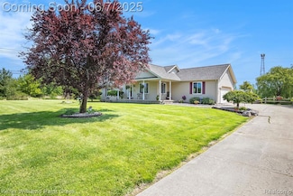 3993 Single Tree Cir, Dryden, MI 48428