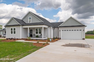 1004 Winfield Ln, Pinetown, NC 27865