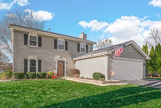 1035 Fox Run Ln, Algonquin, IL 60102