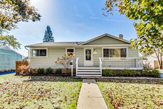 113 Burton Ave, Cary, IL 60013