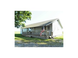31655 W 391st St, Osawatomie, KS 66064
