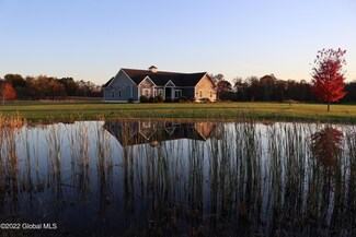 112 Dahlgren Rd, Valatie, NY 12184