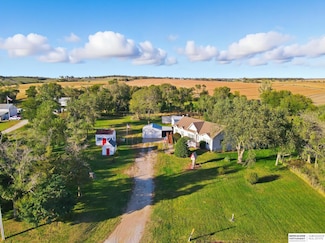 4204 Luv Rd, Plattsmouth, NE 68048