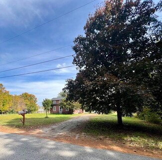 360 Tillson Rd, Monmouth, ME 04259