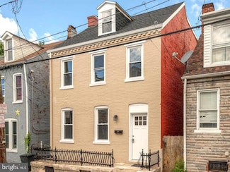 541 High St, Lancaster, PA 17603