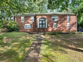 2350 Roberts Ln, Florence, AL 35630