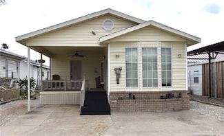 203 Harness Dr, Mission, TX 78574