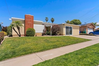 5768 Camber Dr, San Diego, CA 92117