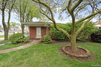13380 Edison St, Southgate, MI 48195