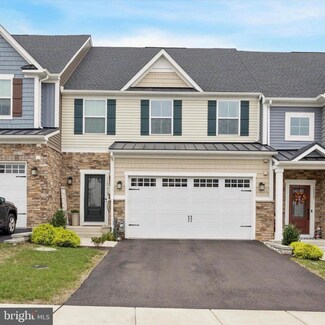 1109 Moscariello Ln, Royersford, PA 19468