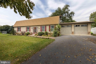 4581 Coontown Rd, Chambersburg, PA 17202