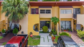 13701 SW 84th St Unit D, Miami, FL 33183