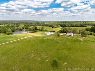 195220 Oklahoma 147, Spencerville, OK 74760