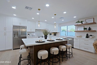 10511 W Kingswood Cir, Sun City, AZ 85351