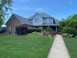 19338 Kickapoo Dr, Tinley Park, IL 60487