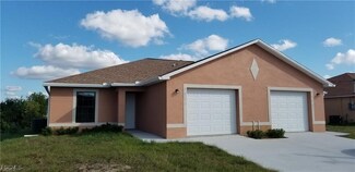 1309 NE 8th Place, Cape Coral, FL 33909