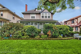 1936 N Washington Ave, Scranton, PA 18509