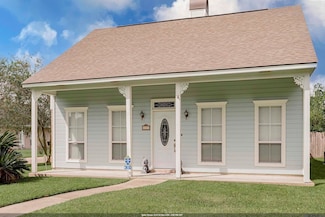 4301 Blueribbon Dr, Baton Rouge, LA 70814