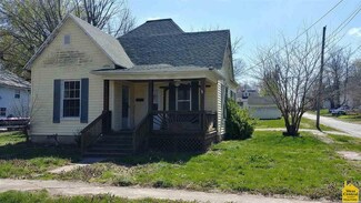 501 E Colorado St, Windsor, MO 65360