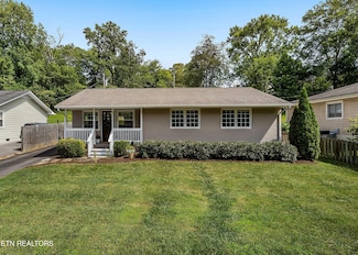 3854 Taliluna Ave, Knoxville, TN 37919