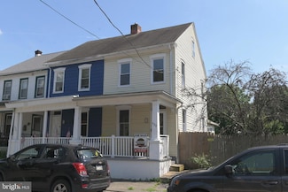 570 Jefferson Ave, Pottstown, PA 19464
