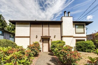 17716 North Park Place N Unit 1, Shoreline, WA 98133