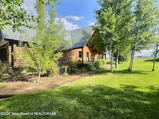 876 Wild Cat Canyon Loop, Driggs, ID 83422