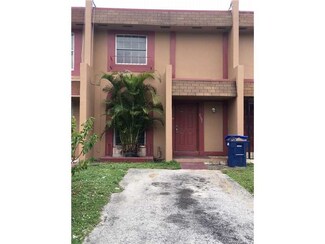2767 NW 192nd Terrace, Miami Gardens, FL 33056