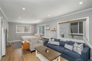 203 41st St, Manhattan Beach, CA 90266