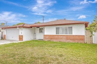 2233 S Everglade St, Santa Ana, CA 92704