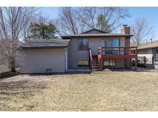1105 S Valley St, New Ulm, MN 56073