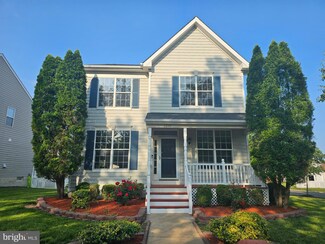 25961 Hartwood Dr, Chantilly, VA 20152