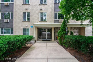 627 Ridge Rd Unit 205, Wilmette, IL 60091