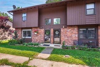 4053 Country Club Dr, Imperial, MO 63052