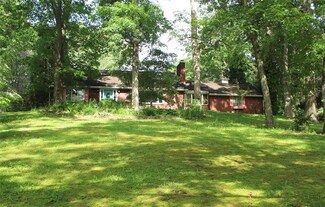 406 Edgewood Dr, Sarver, PA 16055