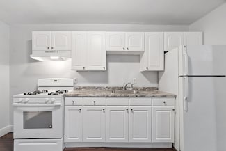 31 Mill St Unit 3, Pepperell, MA 01463