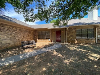 2021 Parkside Ct, Grapevine, TX 76051