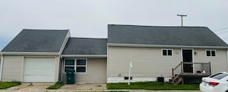 8017 S Saginaw St, New Lothrop, MI 48460