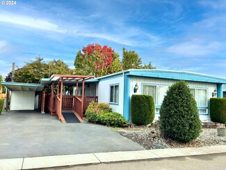 1304 NE Knowles Dr, Vancouver, WA 98685