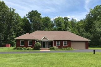 336 Coffee Run Rd, Pulaski, PA 16143