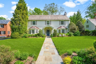 1 Eck Place, New Rochelle, NY 10804