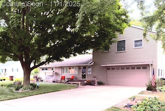 48212 Cardinal St, Shelby Township, MI 48317