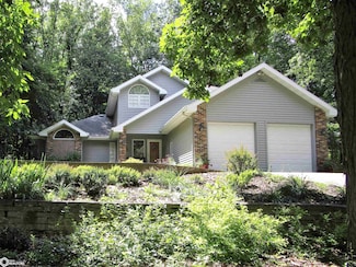 1611 Elk Run Rd, Iowa Falls, IA 50126