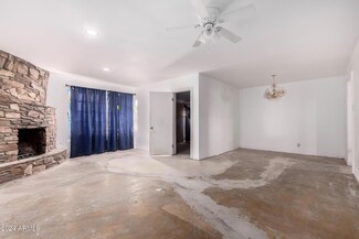 1702 W Indian School Rd, Phoenix, AZ 85015
