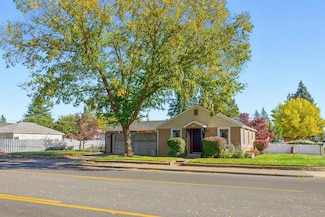 3215 S Ray St, Spokane, WA 99223