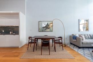 50 Dey St Unit 547, Jersey City, NJ 07306