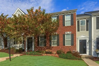 802 Raymond Dr, Oakdale, PA 15071