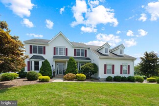 53 Peoples Line Rd, Somerset, NJ 08873