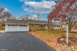 125 Whiteland Ave, Downingtown, PA 19335
